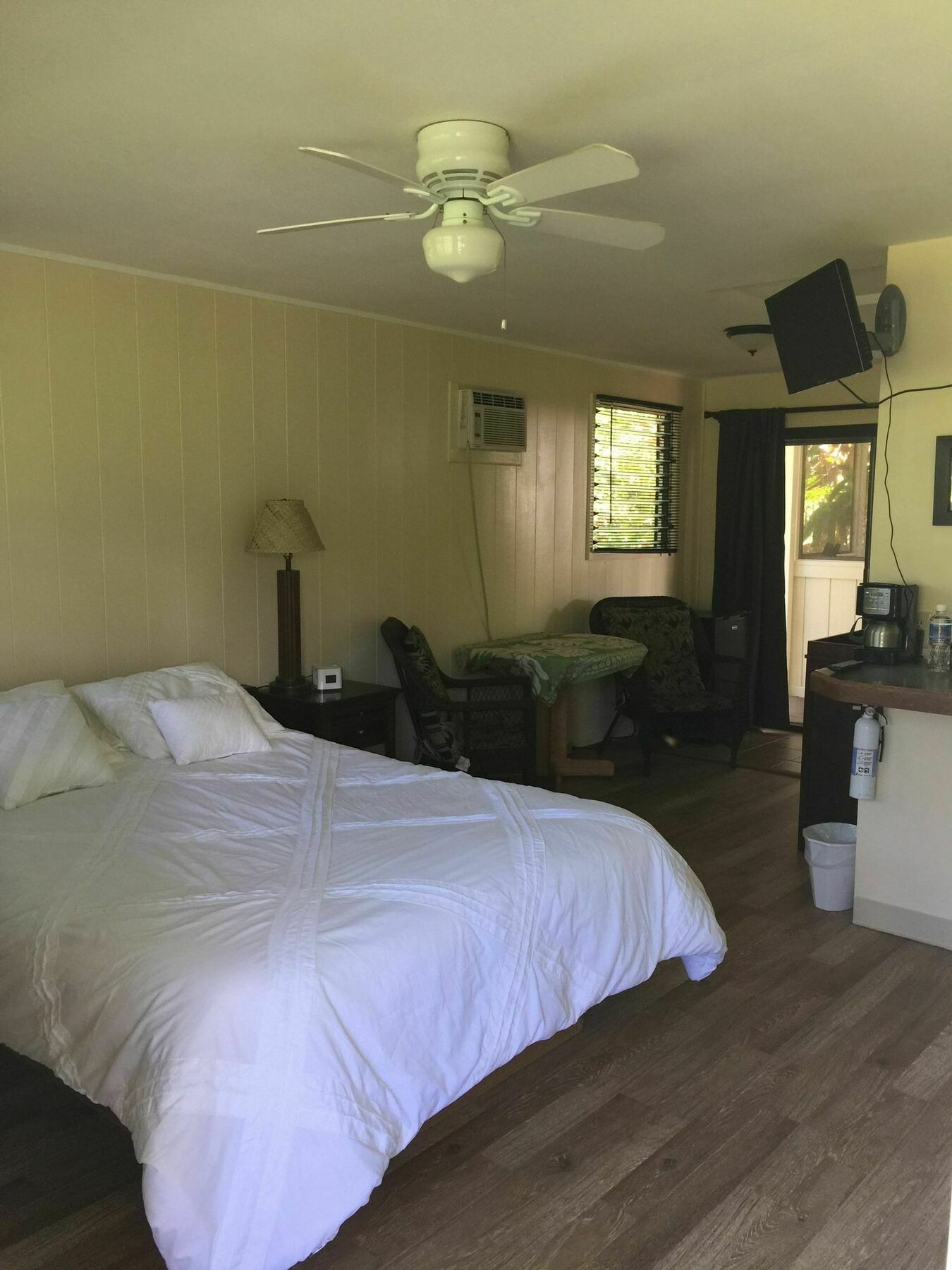 Aaron'S Cottage Hilo Eksteriør billede