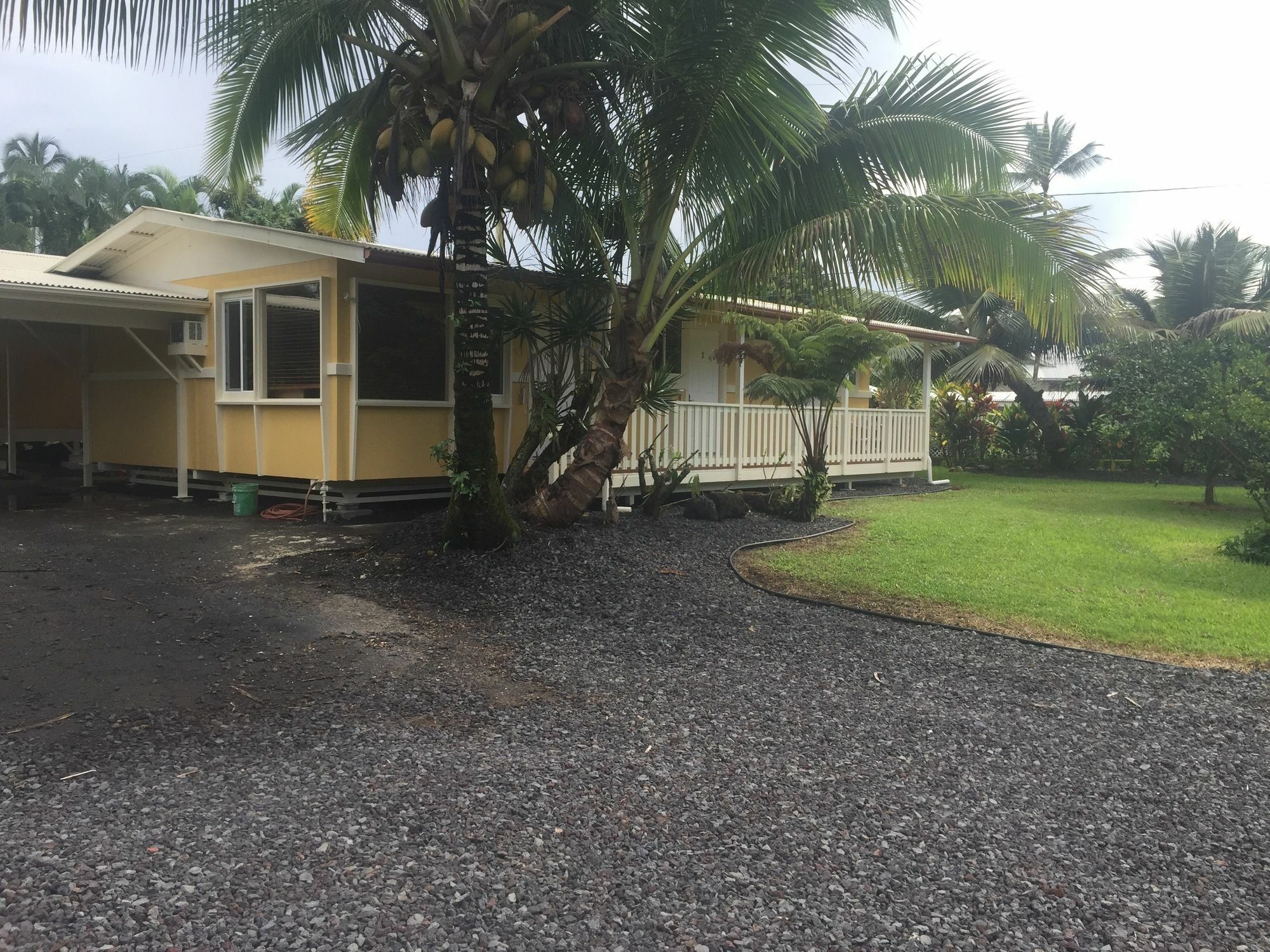 Aaron'S Cottage Hilo Eksteriør billede